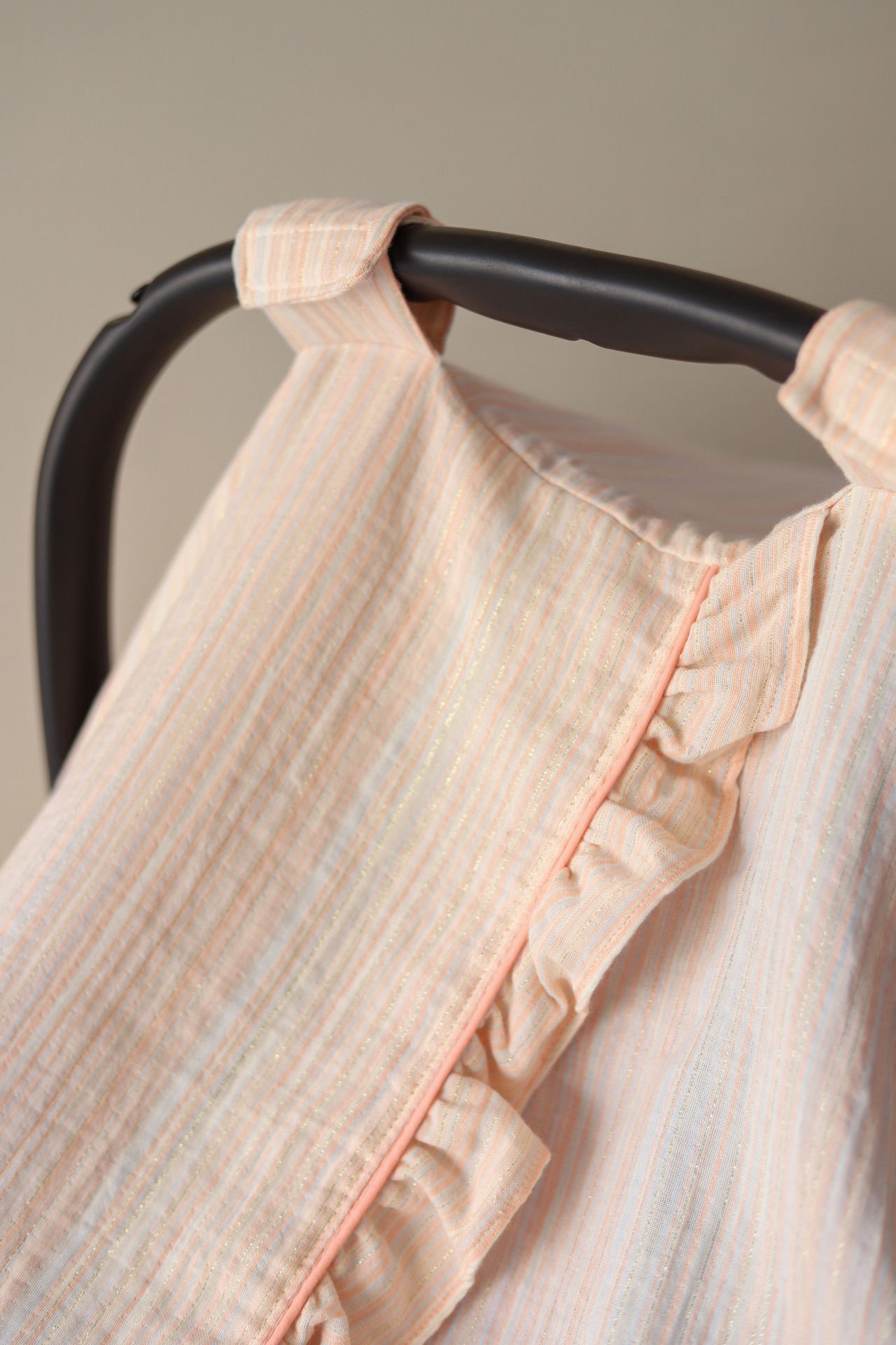 Golden Moments Puset Örtüsü