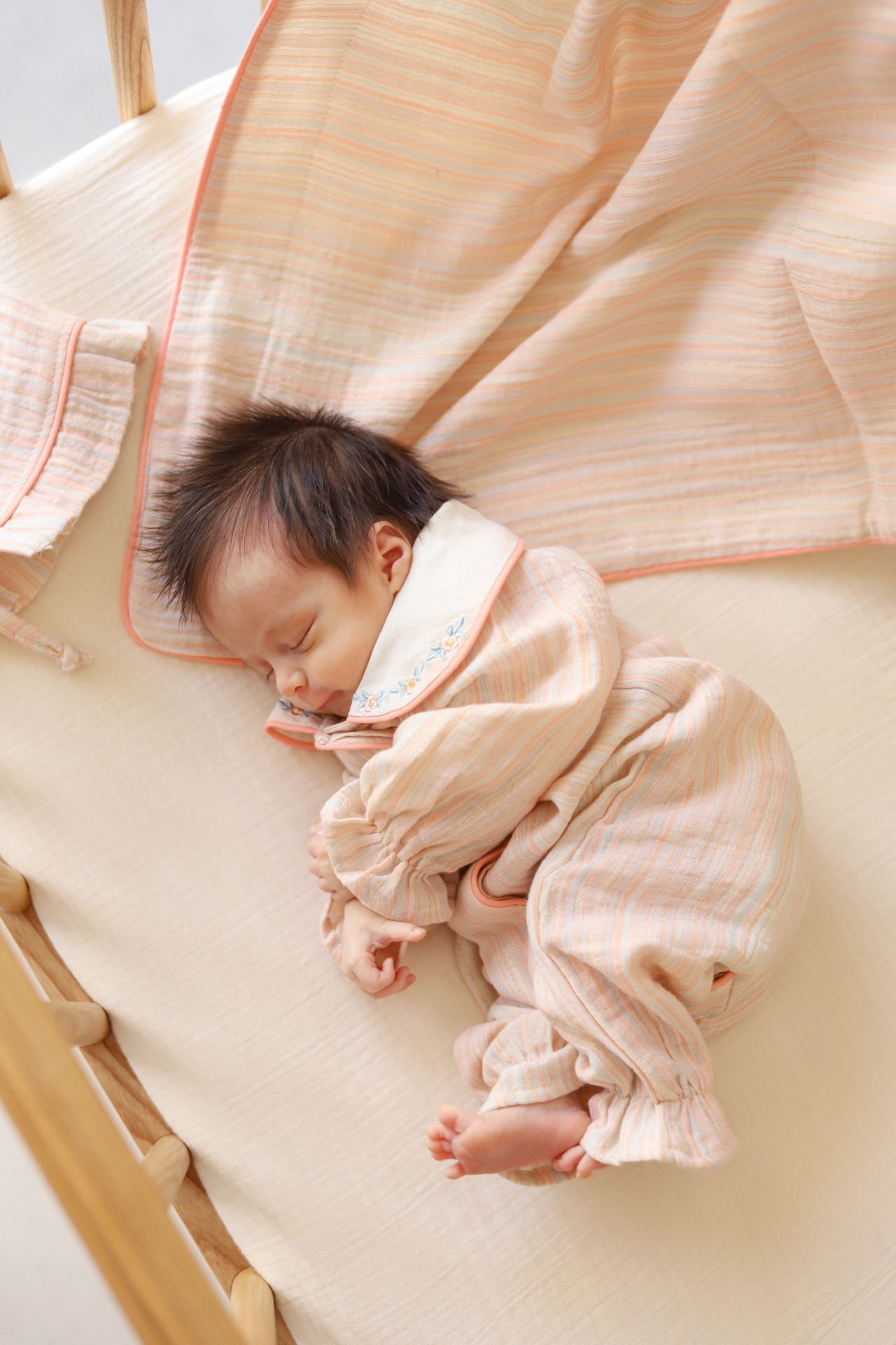 Golden Moments 2 Parça Hastane Çıkışı