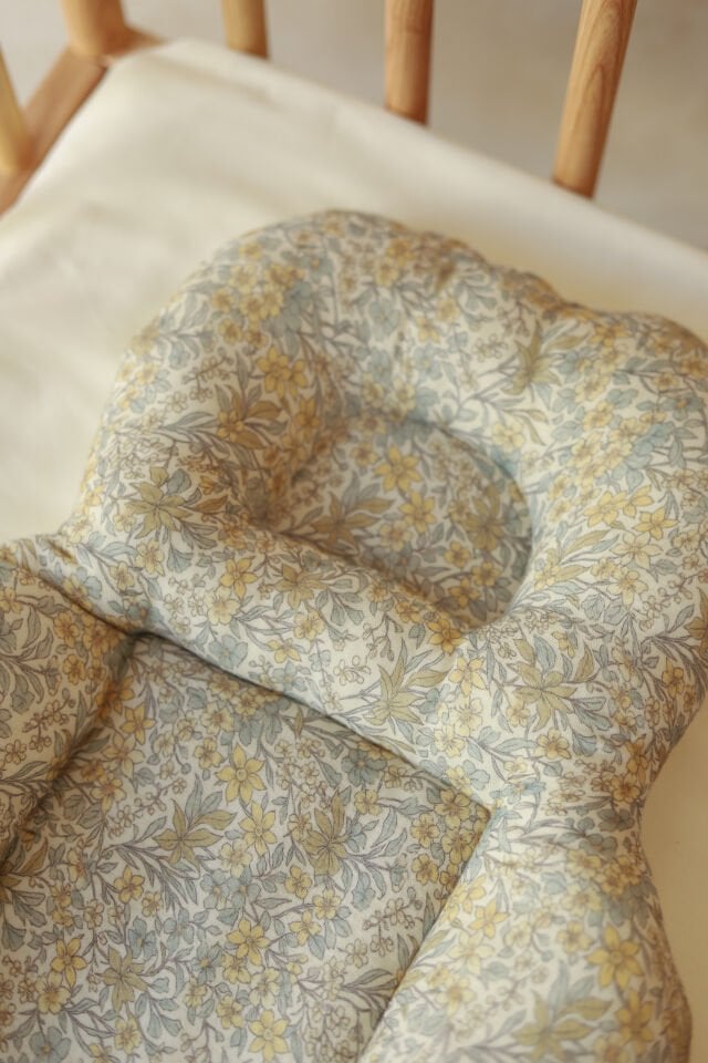 Ninova Çiçekli Puset Minderi