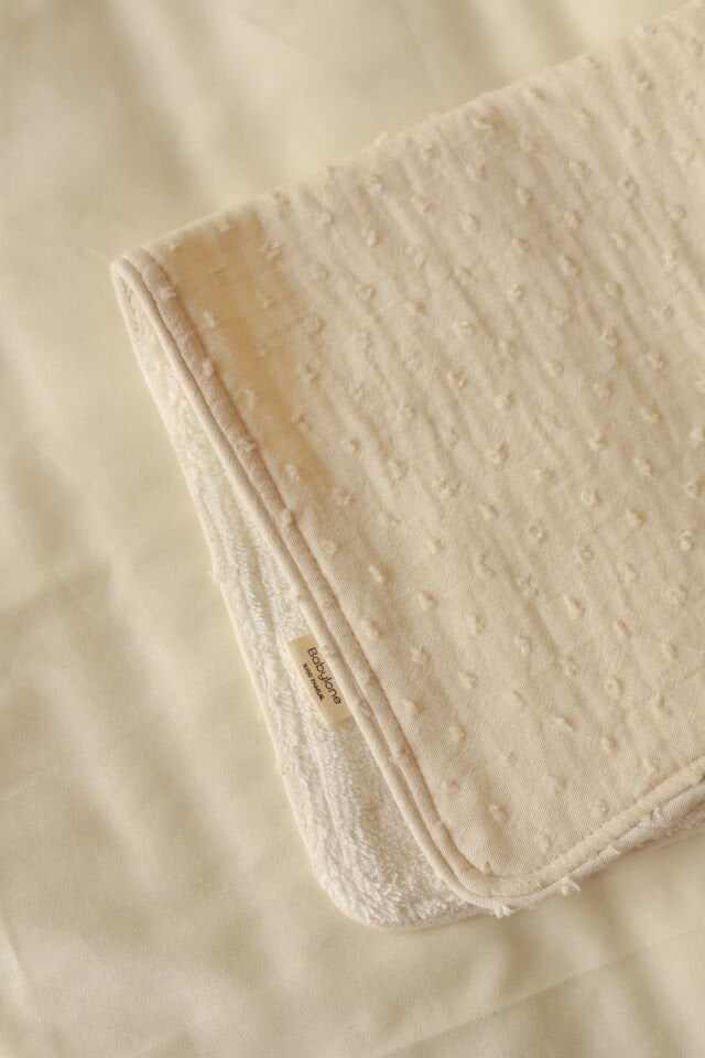 Petit Omuz Örtüsü